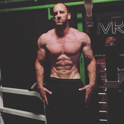 cyrptomuscle's profile picture. Gym cleaner and terrible crypto takes.