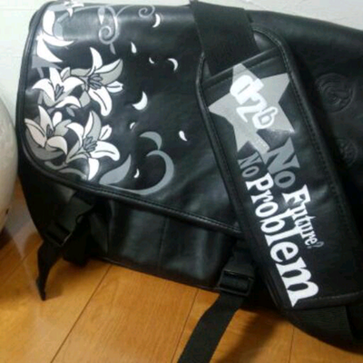 jackun_696's profile picture. 好物はROCKというか早い曲、基本ライブバカです。