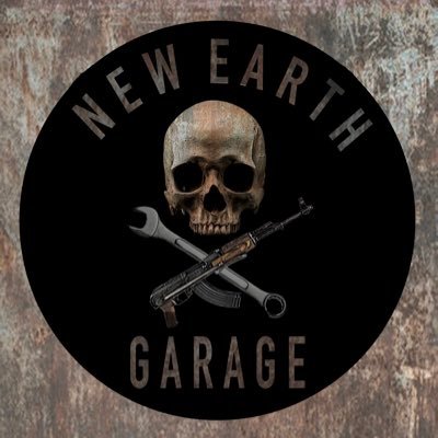 Digital artist from 🇬🇧 Post apocalyptic vehicle designs 🚗 Photoshop 🖼 Sketching ✍️ All done in my spare time ⏱ #digitalartist #cars #design