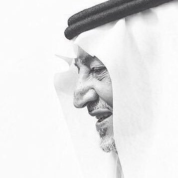 اللهم ثبت أقدامي على الصلاة  وثبت قلبي على دينك و طاعتك🤍