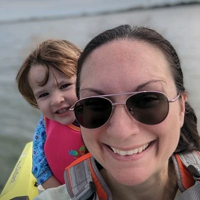 (pronouns: she/her) a botanist and a curator for NASA's Open Science Data Repository, who happens to have adorable kids. Enjoy the happiness that is our world.