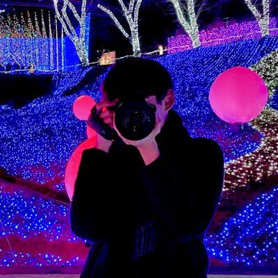 必ず笑顔を写すカメラマン!| 家族写真&プロフィール写真の撮影依頼をDMにて募集中です | 日本最大級の幼稚園を含む複数の幼稚園&保育園様から指名を頂いております | 大手メディアサイトに写真が掲載 | 新宿アイランドタワーに写真展示