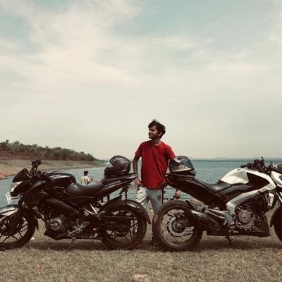 BhawarthMeshram's profile picture. MIT'20 | Stanford University | Forbes 30 under 30 
i wasn't there  in any of these three