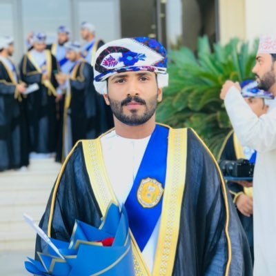 SQU'er🎓 Ex-lawyer ⚖️, 📷, 🚴🏼‍♂️, 🎮,🛠,📖