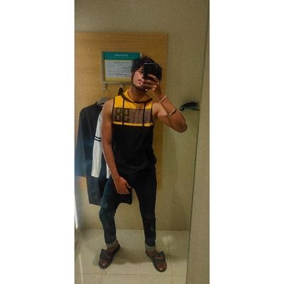 akshat_kanoj's profile picture. Mostly active on Instagram 
akshat_kanoj 👻