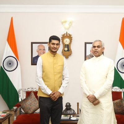 सदस्य - राष्ट्रीय स्वयंसेवक संघ,
संयोजक - युवा सोच आर्मी | JSF
मंडल मीडिया प्रभारी - अलीगढ़ (भाजपा, उ.प्र.)