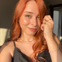 Alev (@alevturaan) Twitter profile photo