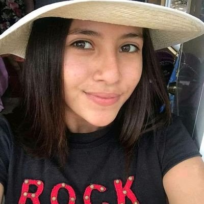 nahomycusme's profile picture. •Educadora en formación👩🏻‍🏫 ahora soy mamá 🌈🍎