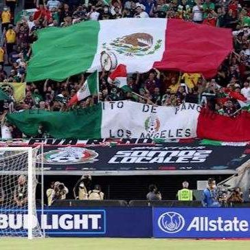#SinAscensoNoHayMundial #ConBarrasNoHayMundial Retweet / Síguenos y te Seguimos | Somos la verdadera afición mexicana