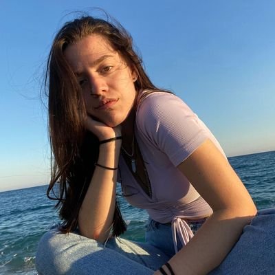 Akdeniz üniversite / a wannabe socialist/ scorpio 💫