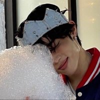 moved ˃̵ᴗ˂̵ (@cryfvrme) 's Twitter Profile