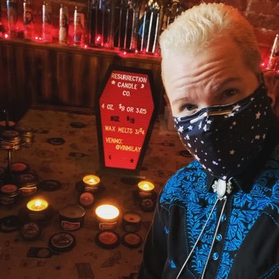 Gothfather of Seattle. Drag King. Maker of fine candles. https://t.co/hP8Ld1rqCu