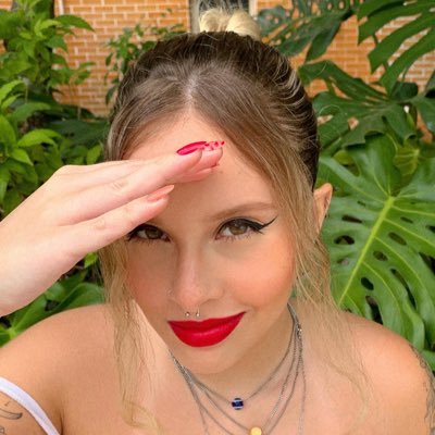 twitter não me deixa entrar na conta antiga 🥴