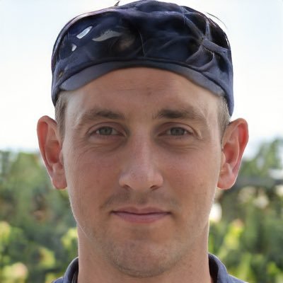 cryptoleyez's profile picture. Cryptoleyez: When you realize that crypto is the future.