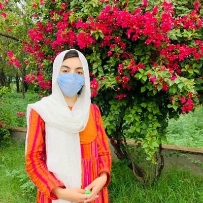 mahnoorimtiaz99's profile picture. Democrat💚
PhD Student 🧪
Kashmiri 🍁