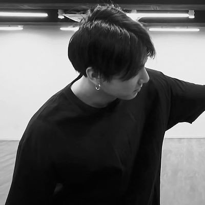 🕊️🚶