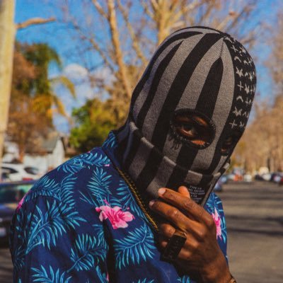 HollowBrooks's profile picture. Producer | Podcast Engineer x Audio Engineer | Artist | Click Link For Merch & Music Below⚠️