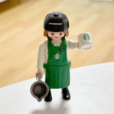__landoffantasy's profile picture. 