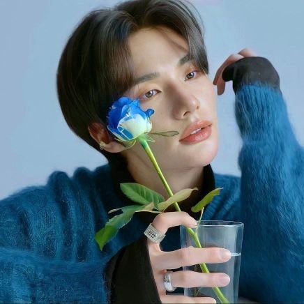 Намджун лучший лидер🥺😇🥰
стенер bts, ateez, enhypen, txt, stray kids♥️♥️♥️