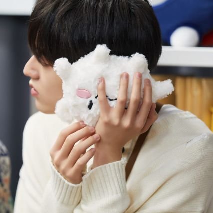 mauwinlagii's profile picture. let me see👀