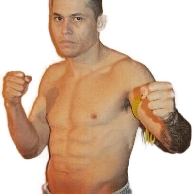 Muay Thai Corner dueño e instructor