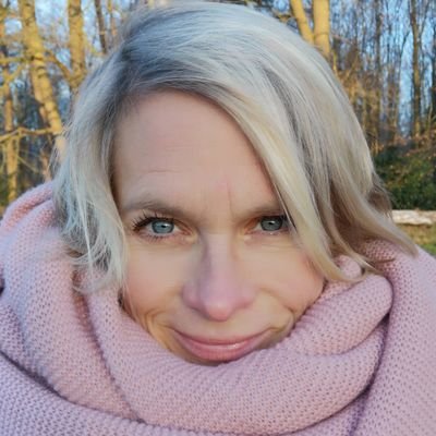 ernsthaftmama's profile picture. Teacher of English, mum of two #openminded