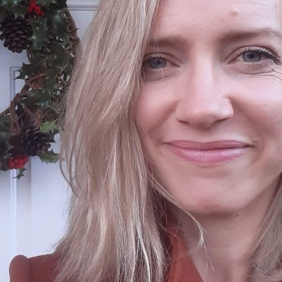 greencaroline8's profile picture. 