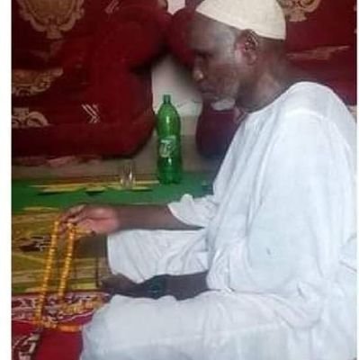 شيخ من السودان لجلب المال وفك السحر واستخراج الكنزز وحل المشاكل الزوجية والقانونية