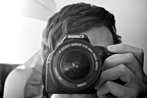 23 years old, Cannes, international business student, young entrepreneur, passionate about photography & cinema.
