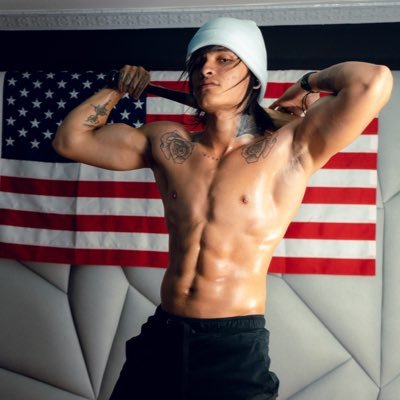 TheRayCourtois's profile picture. 