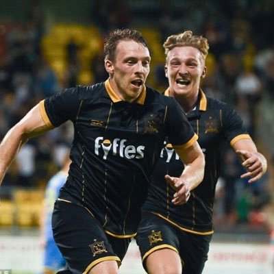 Supporter Of Irelands Greatest Club @DundalkFC🖤🤍 Football Enthusiast✝️