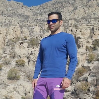 rezahakimiiii's profile picture. Think