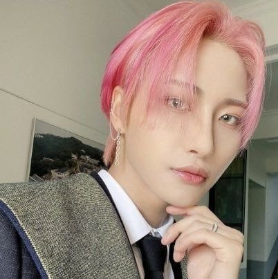 seonghwasparks's profile picture. seonghwa & jiyoon =🏡                            

she/her