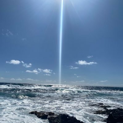 HinaLaHawaii's profile picture. ＼家族関係が良くなる・会社の売り上げが上がる／ 恋愛、人間関係が良好♡ 霊視鑑定・・守護霊、守護神と繋がる あなたへのメッセージを降ろし 必要な言葉にして伝えます。