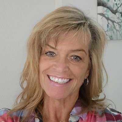 karenlrw66's profile picture. Free spirited💝💝Emergency Room Nurse.... Living the dream 😆😆😆😆