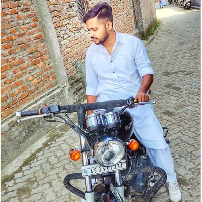 SajidKh72910558's profile picture. I don’t have two different personalities. I am what I am...😎🇮🇳