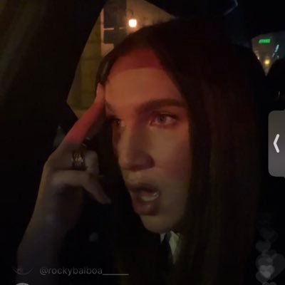 xluxuriousx's profile picture. ///