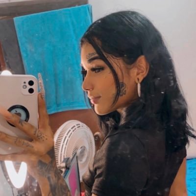 Trans😍 Snapchat: tsvalenica1