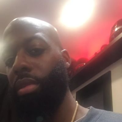 Zoclo1's profile picture. Martial artist, 
CEO Alkaline Life💪🏿
Graphic designer 
Spiritual warrior 🔥