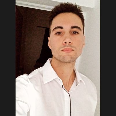 Técnico en alimentos 🥩🥢
En un futuro incierto ingeniero 🚶⏳