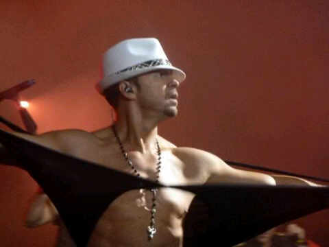 We love Donnie Wahlberg and we are DDub's Soldiers for life!!!! ♥ #LoveEternal #Love #Twugs #Hump #Soldiers #BhLove #Bonk #Hashtagjustsaying #Rise&Grind