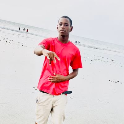 Makey94877983's profile picture. 