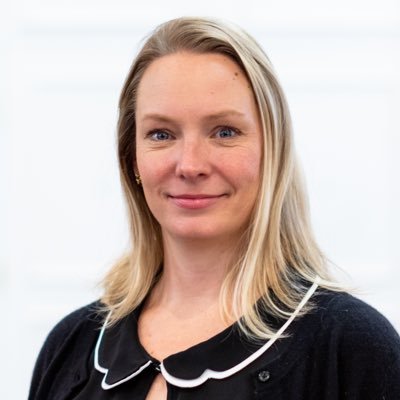 Tech and cyber marketing exec. SF native. Mother of two. Wife of an academic. Food/nature enthusiast. Quasi-luddite. Opinions and tweets are my own. She/her.