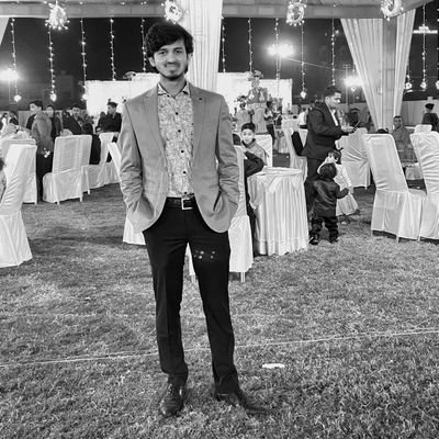 MehulDawra's profile picture. Traveller, Photographer, Football_lover
har har mahadev