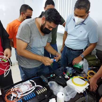 SDP Capacitación TI es un Centro de Enseñanza Profesional en TI con más de 25 años de experiencia y profesores altamente certificados en su área.