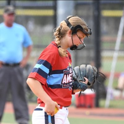 ‘25 MI/Util | #44 CT Polar Crush 18U | Pomperaug HS Varsity Captain | Determined & Fearless | GPA 4.0 | Insta: Julia_Fastpitch_4 | Julia.I.carter23@gmail.com