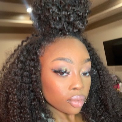 Petite . Rarity . Certified MUA. God’s Girl .Multifaceted . Imperfect. Georgia State Alumna. Book the Lexurious Look. 💕