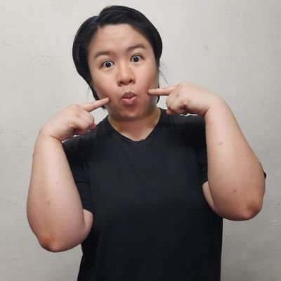 ProfCoach_Steph's profile picture. Sports Science. Coach. Lecturer. Researcher. Founder of Step Up Fitness.