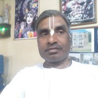 कृष्ण प्रसाद दास (इस्कान से दीक्षित होने के बाद)(@Krishna52171532) 's Twitter Profile Photo