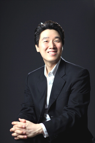 appiruzzi's profile picture. 1973 / B / male / Opera Singer